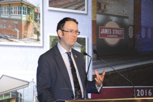 Rail Minister presents the 2016 Awards