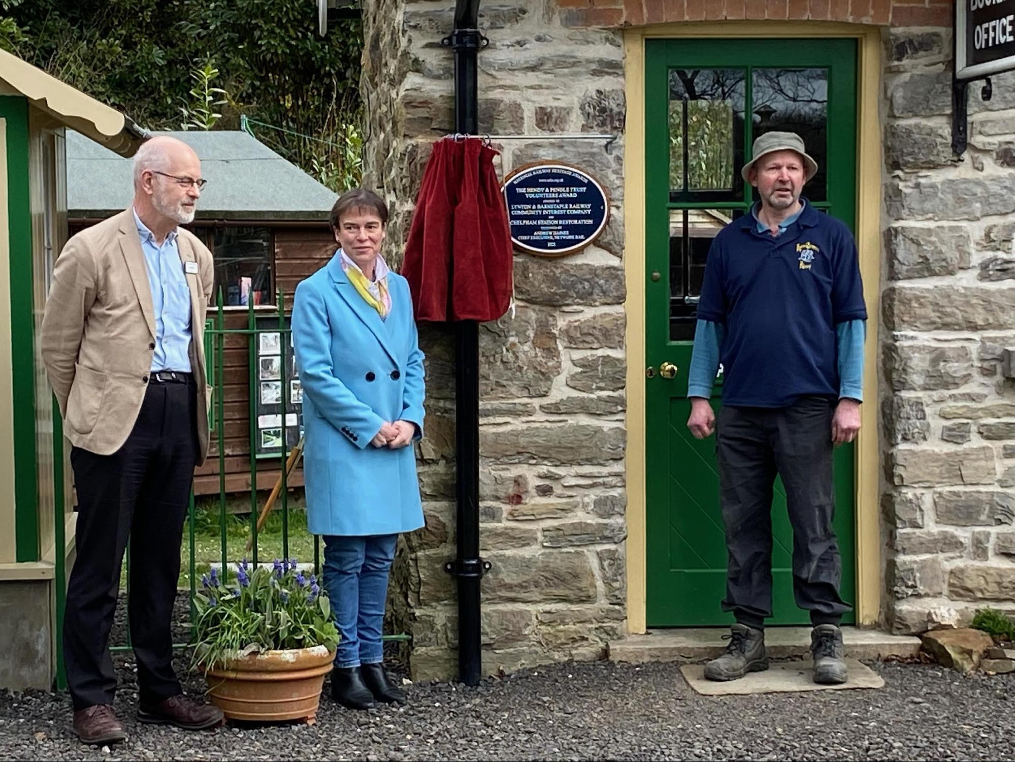 The unveiled plaque at Chelfham